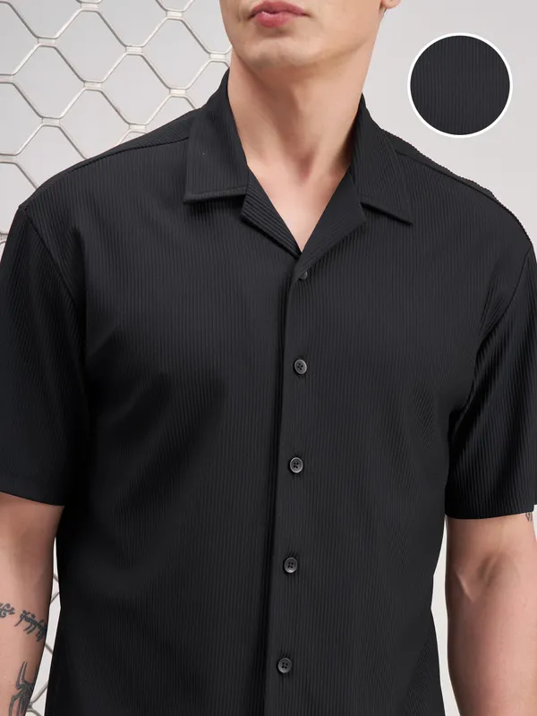 Highlander Men Black Self Design Relaxed Fit Casual Shirt