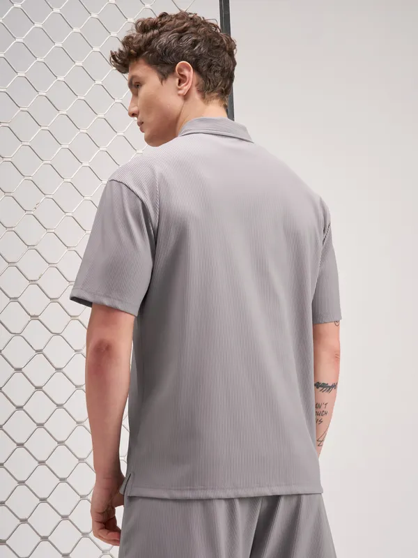 Highlander Men Grey Self Design Relaxed Fit Casual Shirt