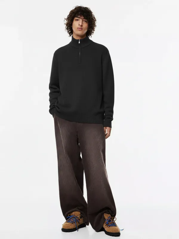 Highlander Men Black Mock Collar Pullover Sweater