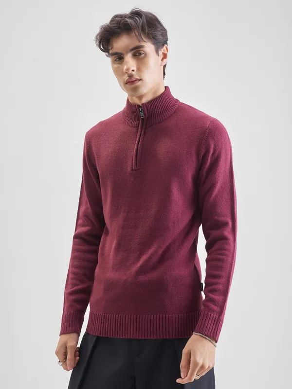 Highlander Men Red Mock Collar Pullover Sweater