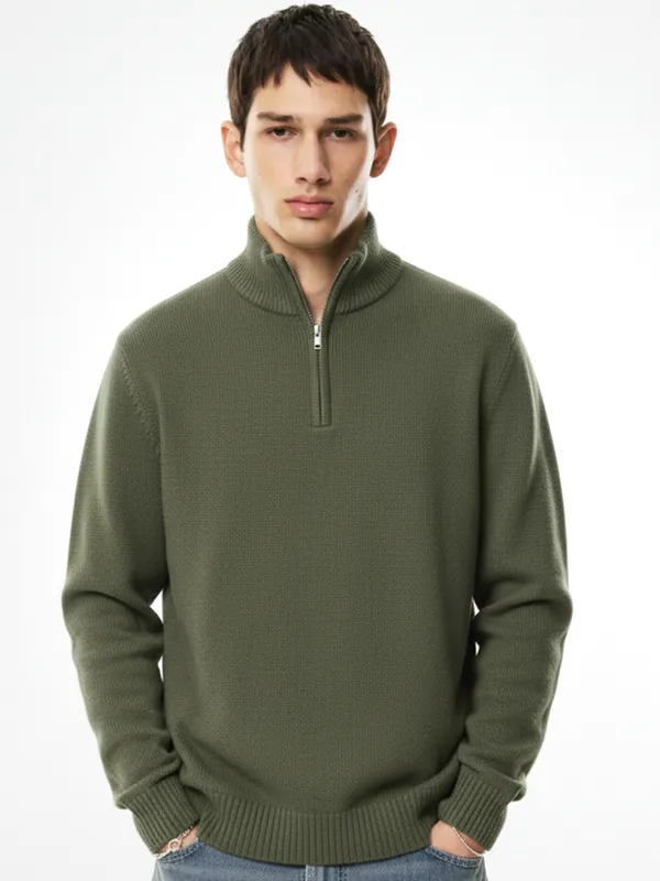 Highlander Men Green Mock Collar Pullover Sweater