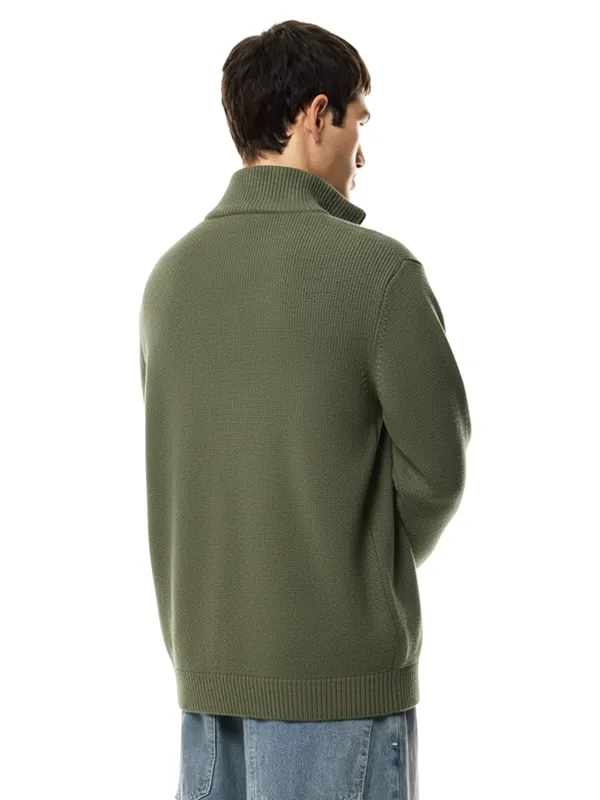 Highlander Men Green Mock Collar Pullover Sweater