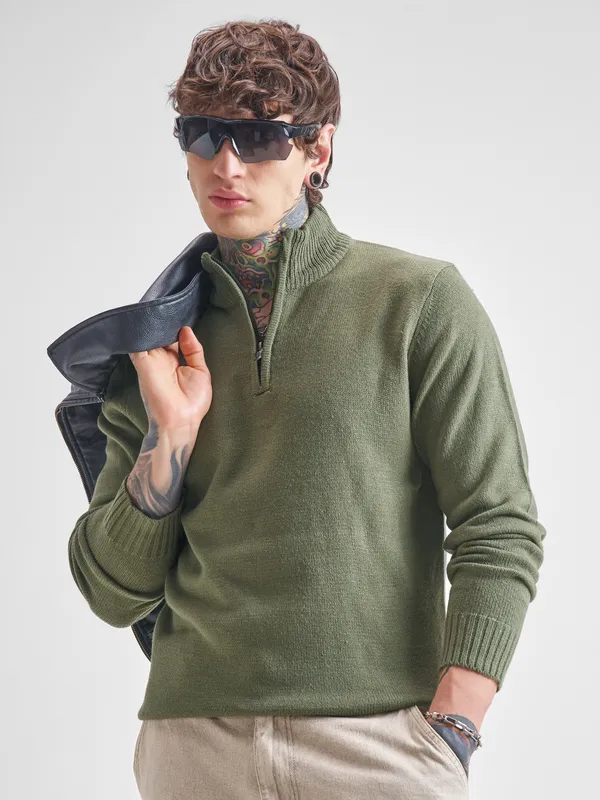 Highlander Men Green Mock Collar Pullover Sweater