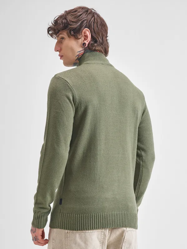 Highlander Men Green Mock Collar Pullover Sweater