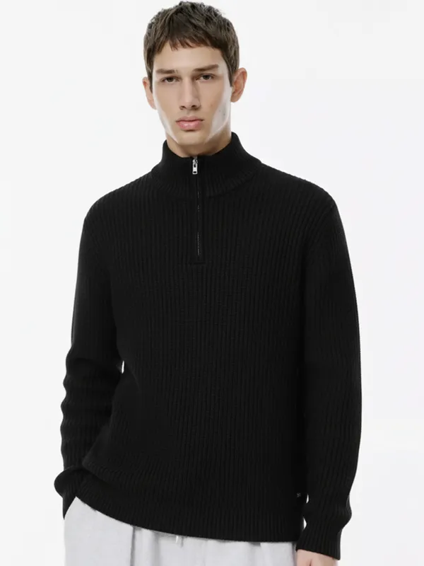Highlander Men Black Mock Collar Pullover Sweater