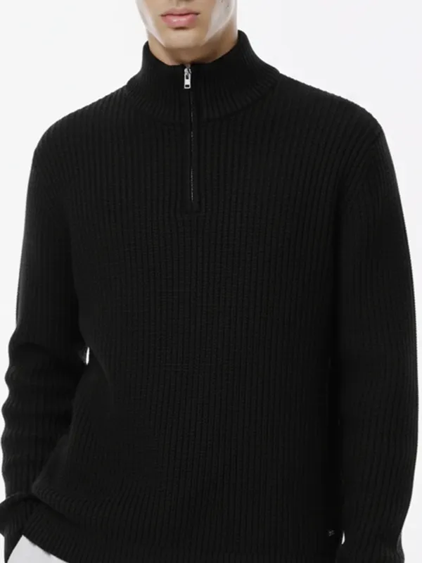 Highlander Men Black Mock Collar Pullover Sweater