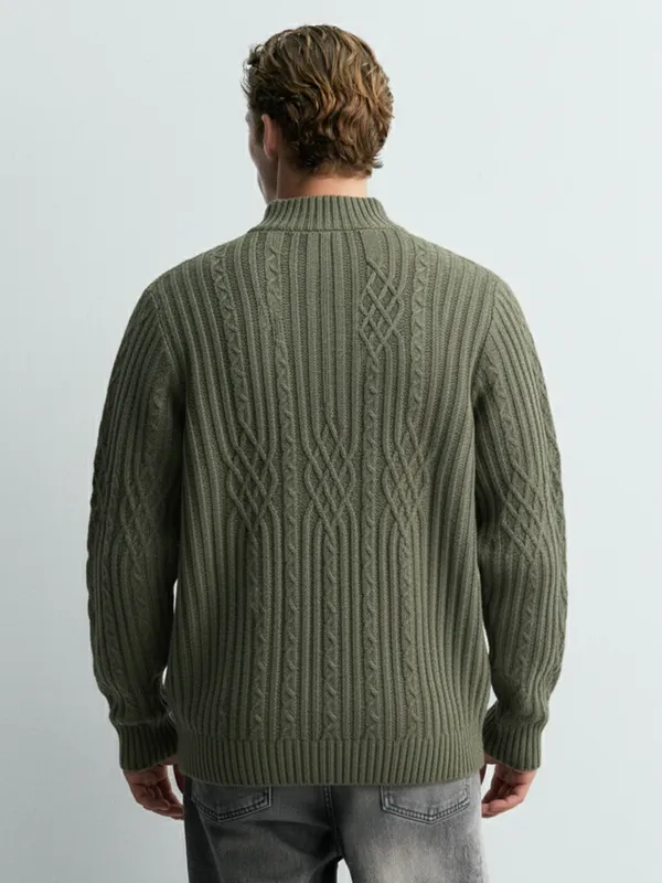 Highlander Men Green Mock Collar Pullover Sweater