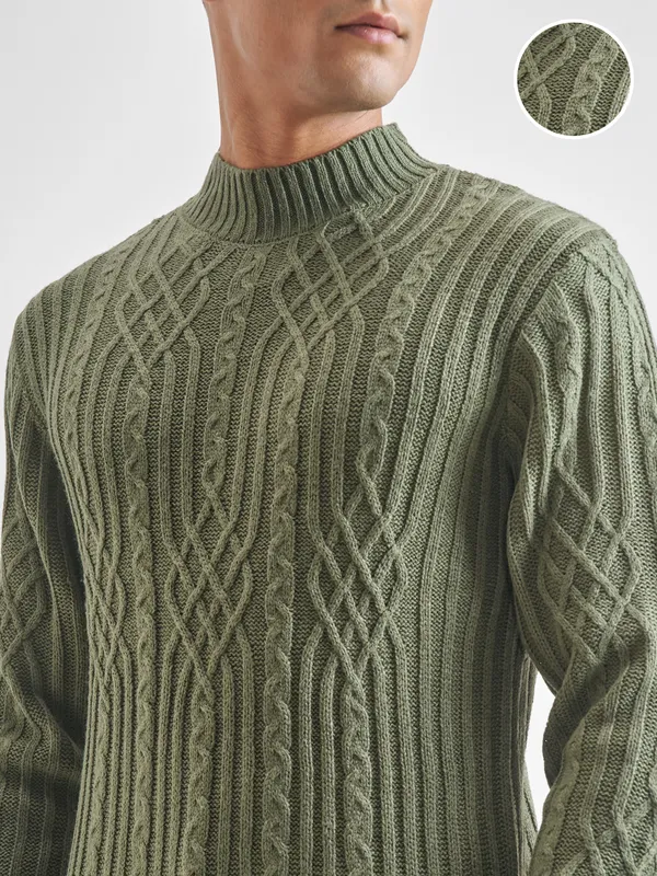 Highlander Men Green Mock Collar Pullover Sweater