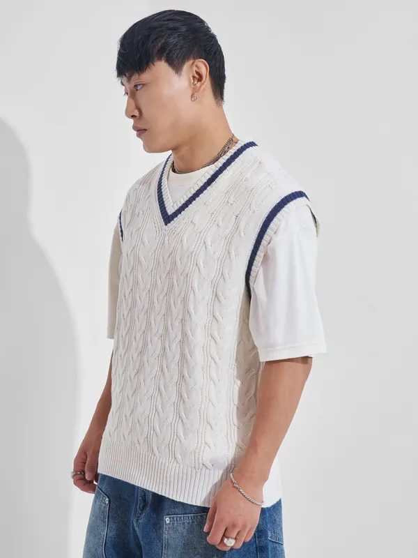 Highlander Men White V-Neck Pullover Sweater