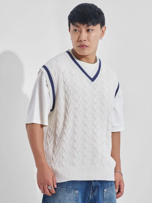 Highlander Men White V-Neck Pullover Sweater