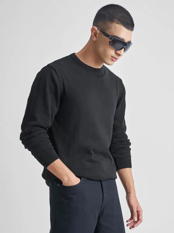 Highlander Men Black Round Neck Pullover Sweater
