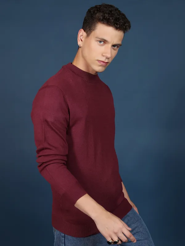 Highlander Men Red Round Neck Pullover Sweater