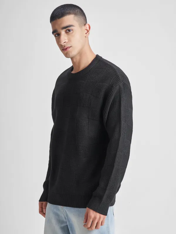 Highlander Men Black Round Neck Pullover Sweater