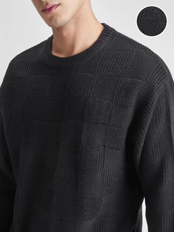 Highlander Men Black Round Neck Pullover Sweater