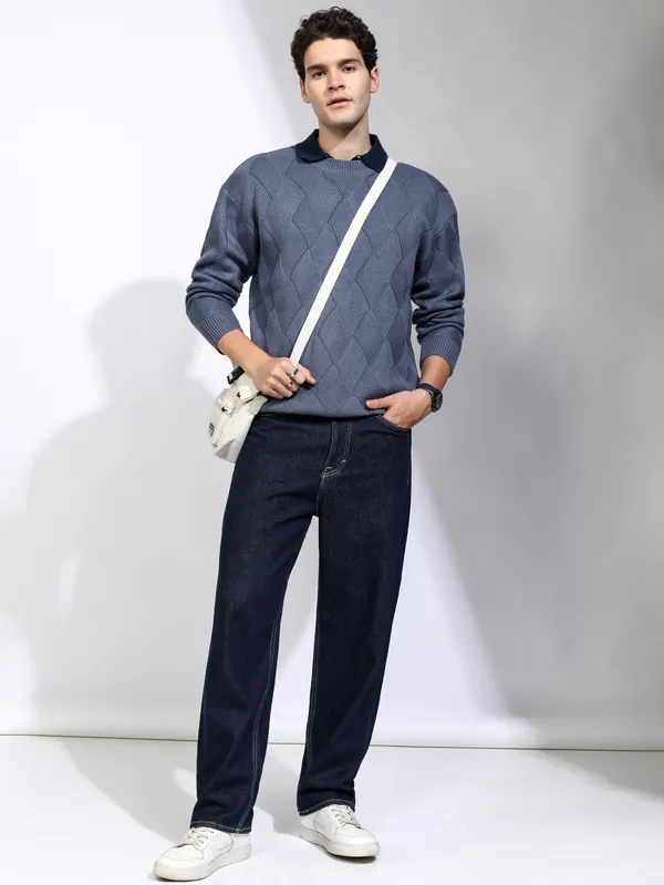 Highlander Men Grey Round Neck Pullover Sweater