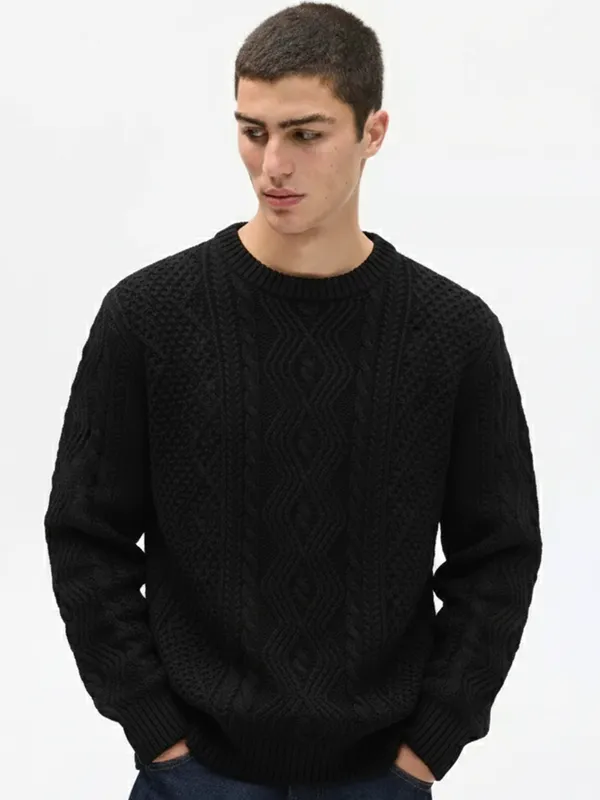 Highlander Men Black Round Neck Pullover Sweater