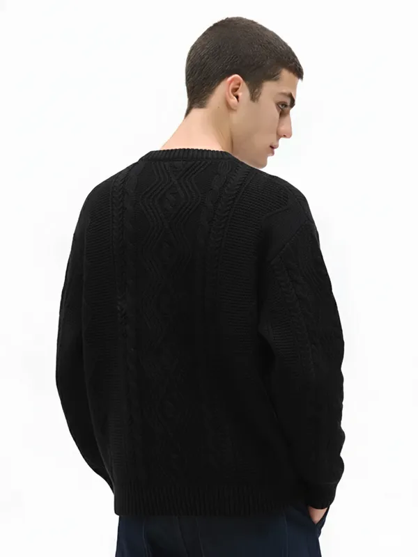 Highlander Men Black Round Neck Pullover Sweater