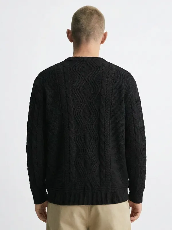 Highlander Men Black Round Neck Pullover Sweater