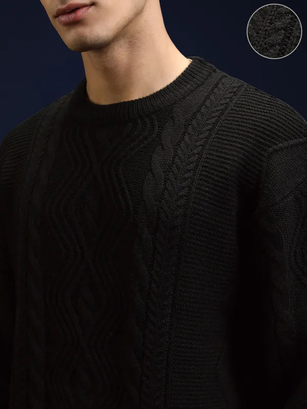 Highlander Men Black Round Neck Pullover Sweater