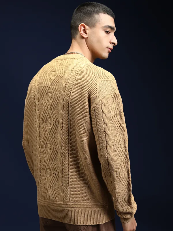 Highlander Men Tan Round Neck Pullover Sweater