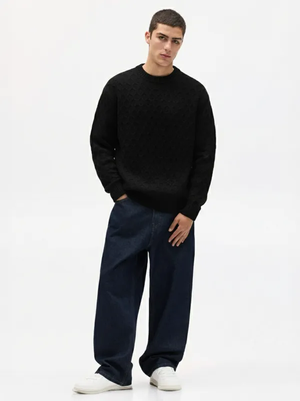 Highlander Men Black Round Neck Pullover Sweater
