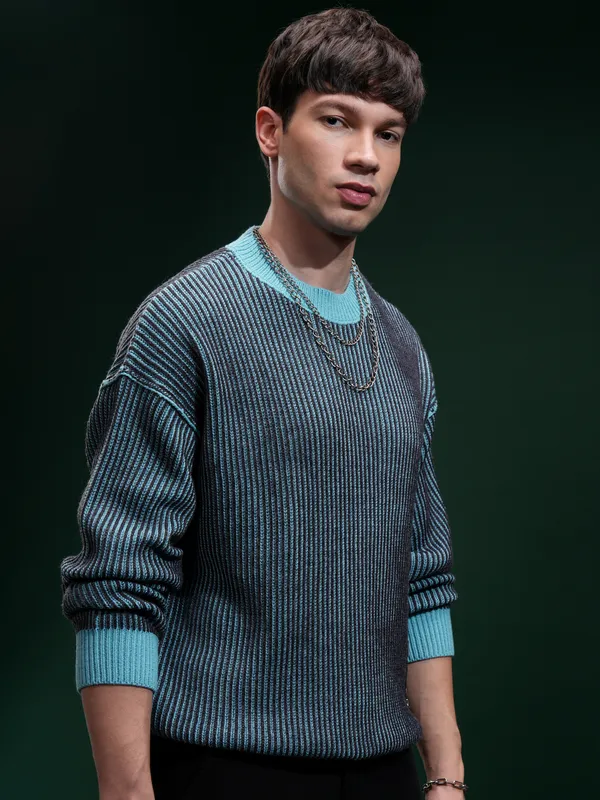 Highlander Men Charcoal Round Neck Pullover Sweater