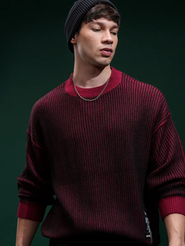 Highlander Men Black Round Neck Pullover Sweater