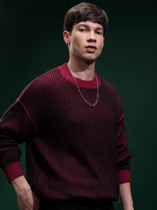 Highlander Men Black Round Neck Pullover Sweater