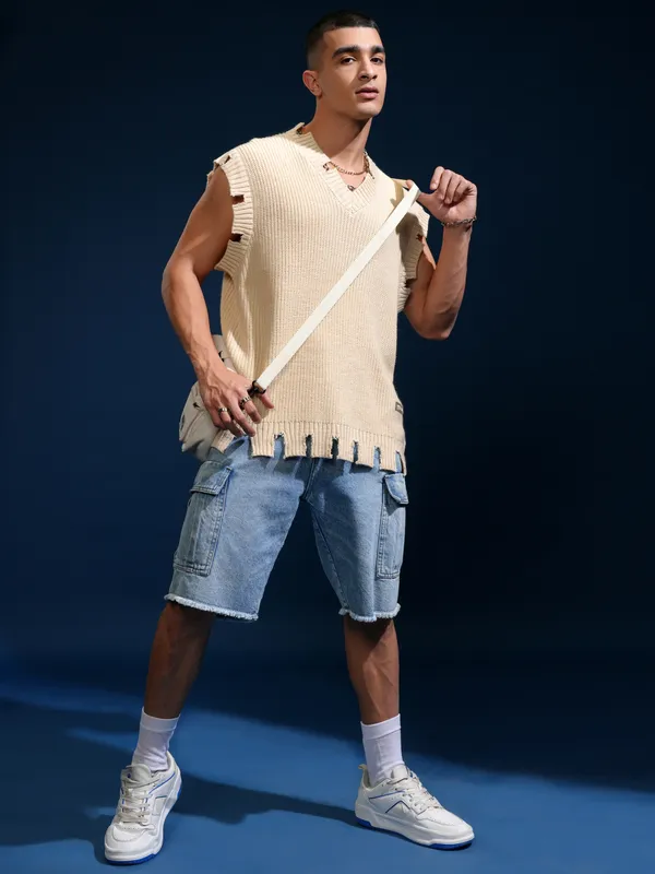 Highlander Men White V-Neck Sweater Vest Sweater