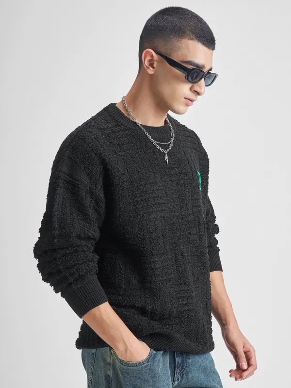 Highlander Men Black Round Neck Pullover Sweater