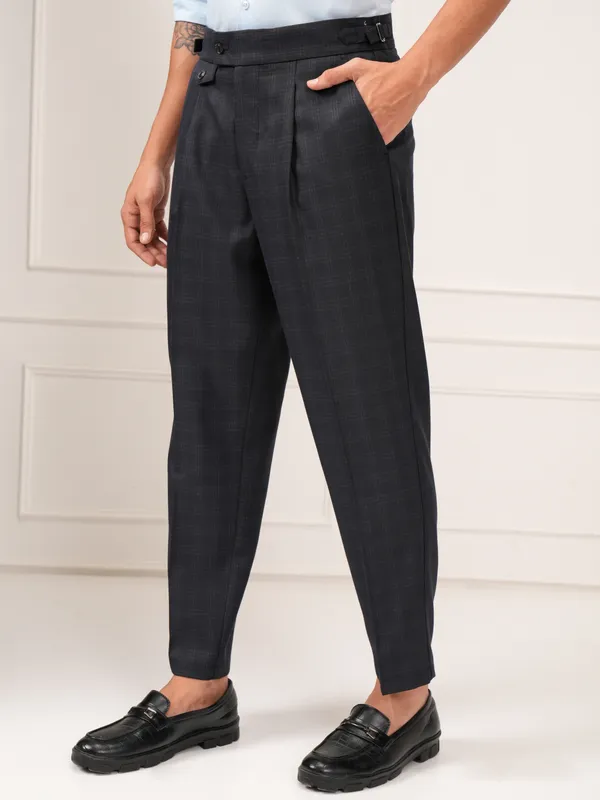 Highlander Men Black Slim Fit Solid Formal Trouser