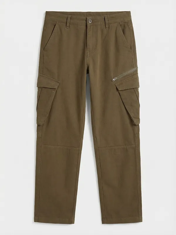 Highlander Men Brown Slim Fit Solid Cargo