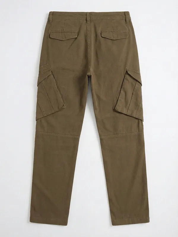 Highlander Men Brown Slim Fit Solid Cargo