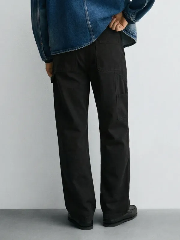 Highlander Men Black Carpenter Fit Solid Cargo