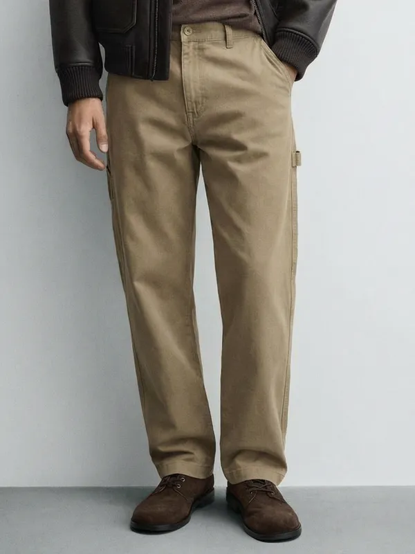 Highlander Men Brown Straight Fit Solid Casual Trouser