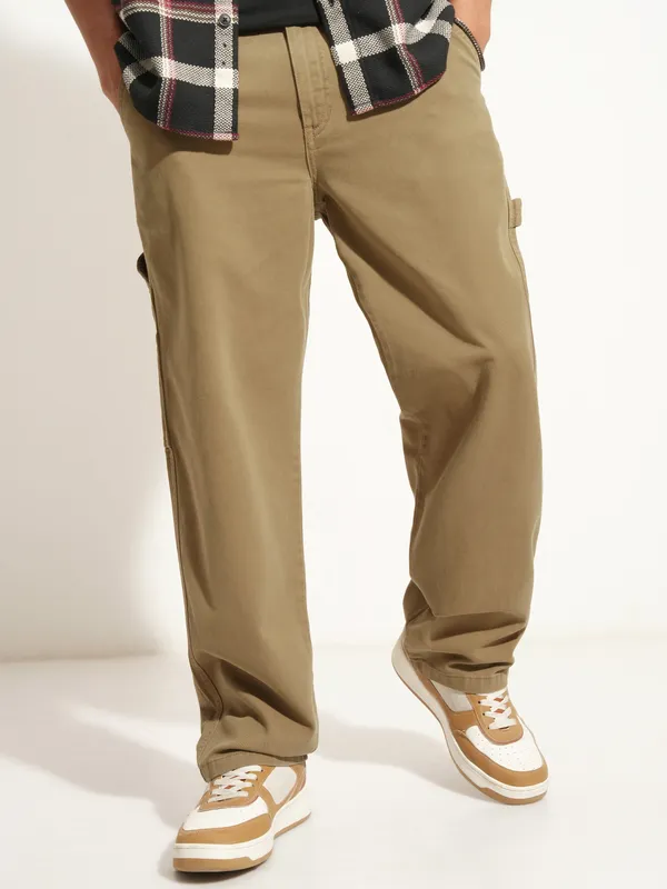 Highlander Men Brown Straight Fit Solid Casual Trouser