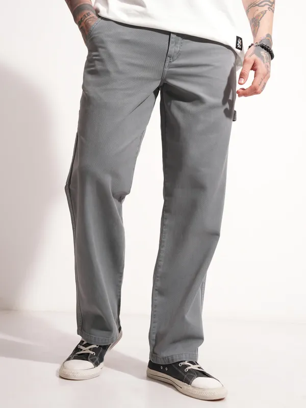 Highlander Men Grey Straight Fit Solid Casual Trouser