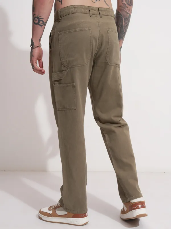 Highlander Men Green Straight Fit Solid Casual Trouser