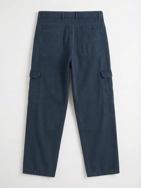 Highlander Men Blue Straight Fit Solid Cargo