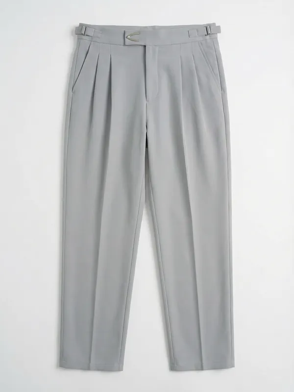 Highlander Men Grey Regular Fit Solid Chinos