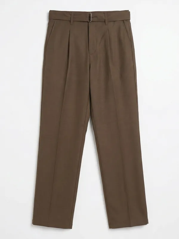 Highlander Men Brown Regular Fit Solid Korean Pant