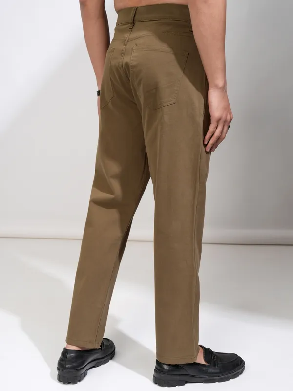 Highlander Men Brown Relaxed Fit Solid Casual Trouser