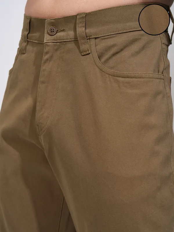Highlander Men Brown Relaxed Fit Solid Casual Trouser