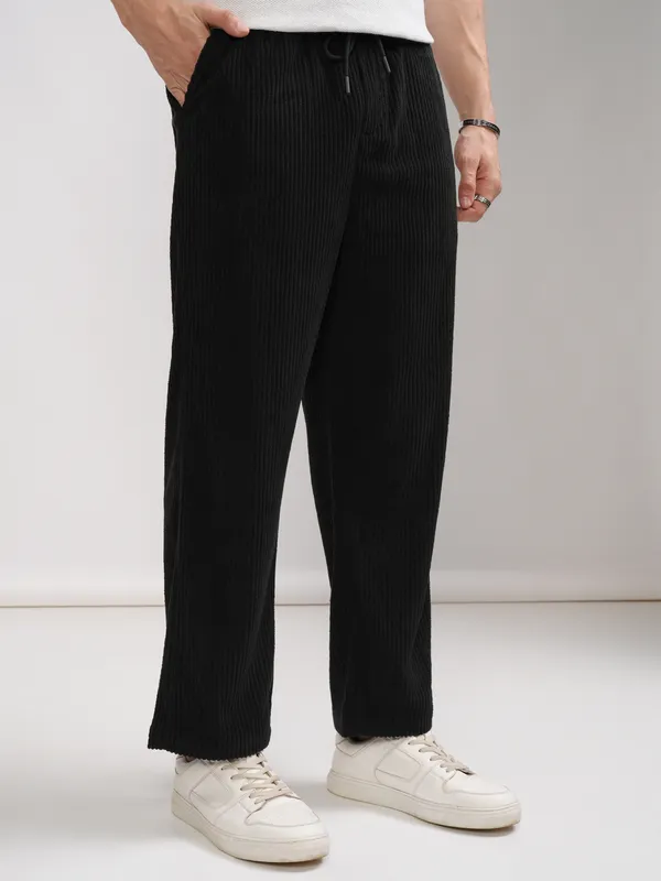 Men Loose Fit Casual Trouser
