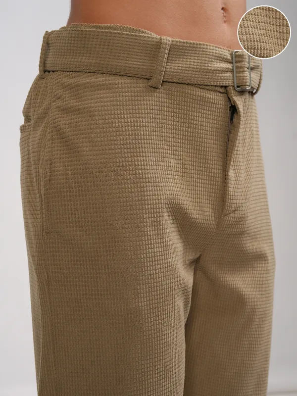 Highlander Men Beige Relaxed Fit Self Design Casual Trouser