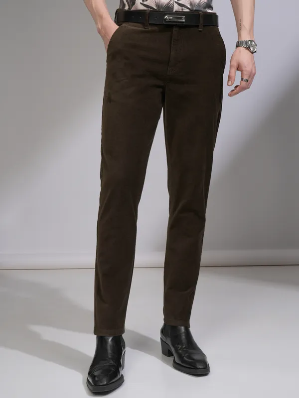 Highlander Men Coffee Brown Slim Fit Solid Casual Trouser