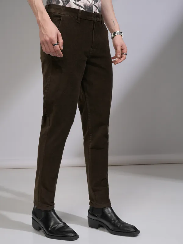 Highlander Men Coffee Brown Slim Fit Solid Casual Trouser