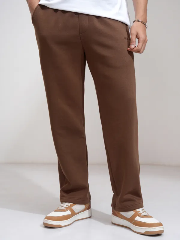 Highlander Men Brown Straight Fit Solid Casual Trouser