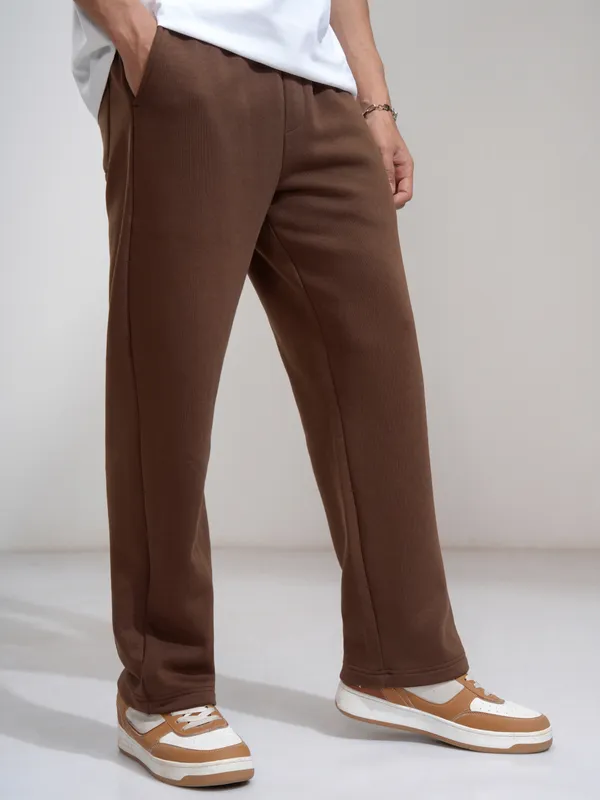 Highlander Men Brown Straight Fit Solid Casual Trouser