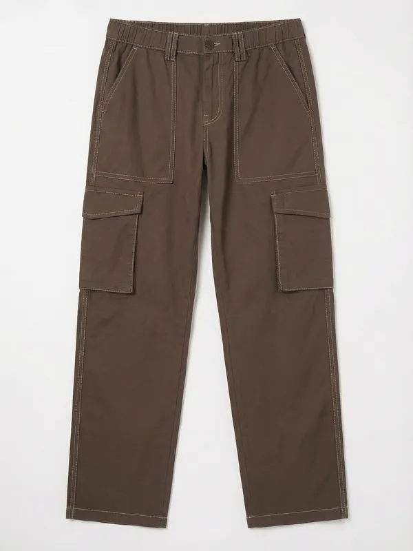 Highlander Men Brown Straight Fit Solid Cargo